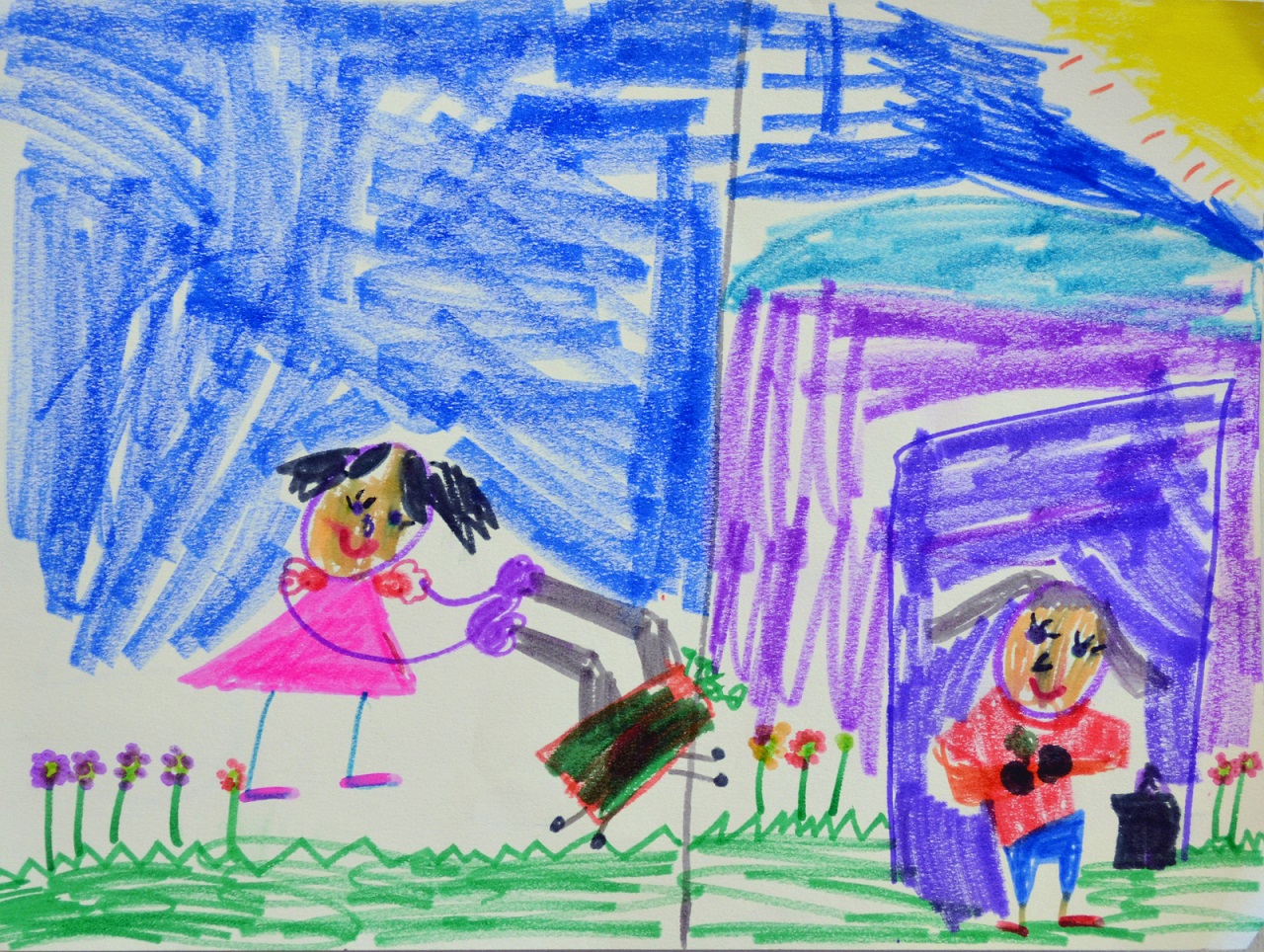 DSC_0063 Kid Drawing of family